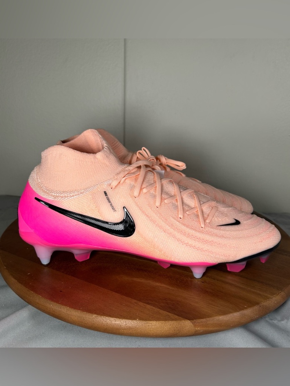 Nike Phantom Luna II Elite SG Pro AC P 'Pink Blast' HF4363-800 Men’s Size 11